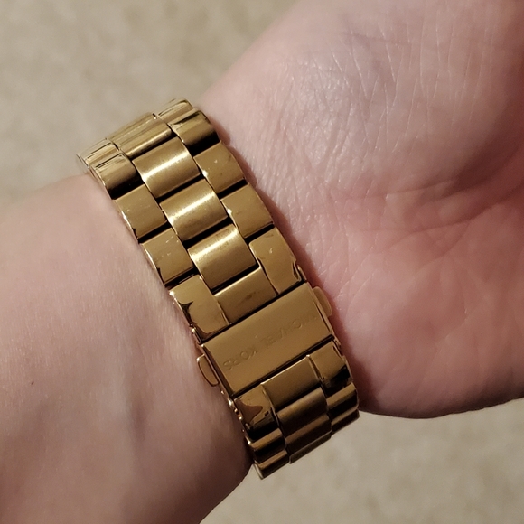 Michael Kors watch - Picture 5 of 7